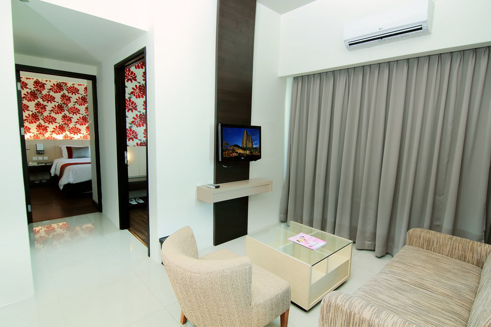 Apartemen 1 Bedroom Solo Paragon Surakarta 外观 照片